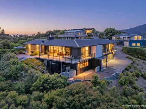 135 Huihana Lane, Coromandel