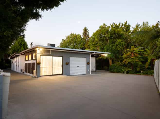 68 Hooker Avenue, Chedworth