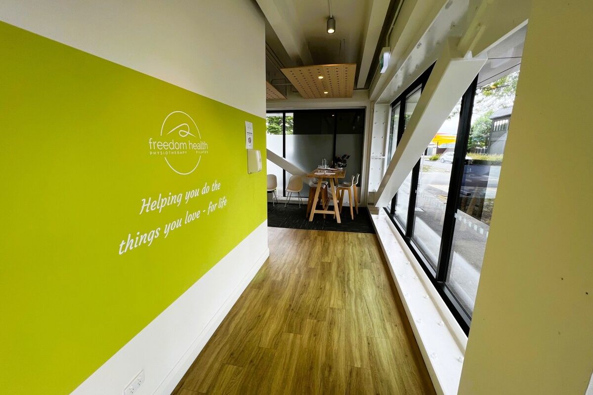 Well-Presented Ground Floor Tenancy – pohled 5