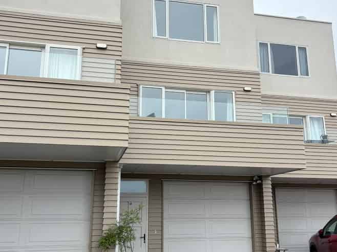 7/208 Lake Terrace, Hilltop