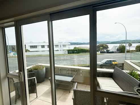 7/208 Lake Terrace, Hilltop