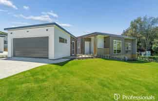 12 Manor Park Road, Manor Park