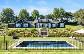 345 Green Road, Matakana