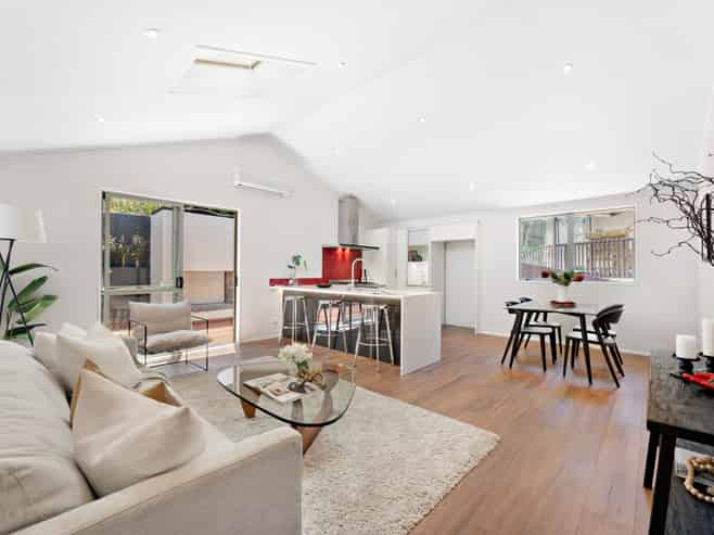 2/17 Fernwood Grove, Bayview