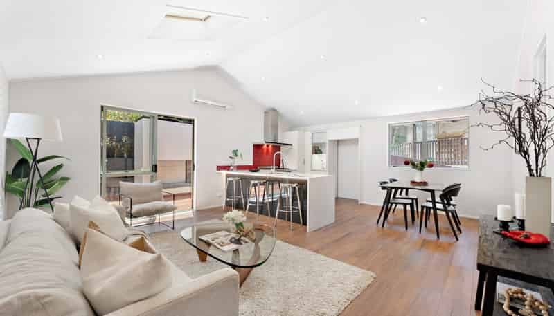 2/17 Fernwood Grove, Bayview