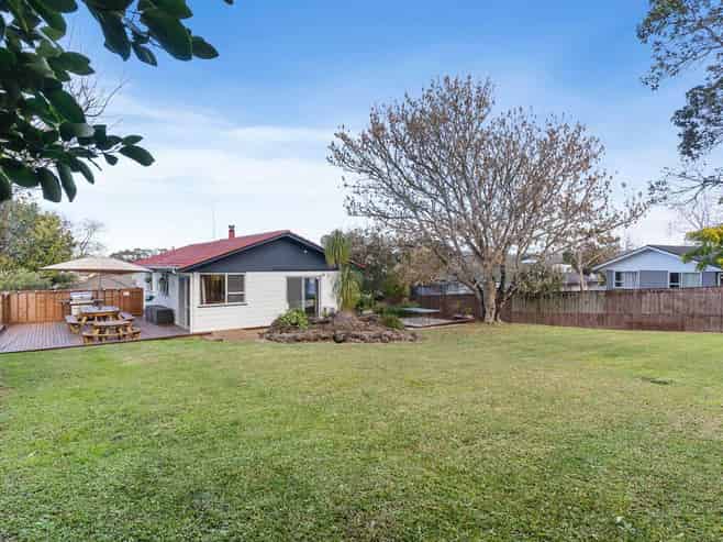 20  Newham Place, Henderson