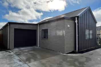 Auckland - Address withheld