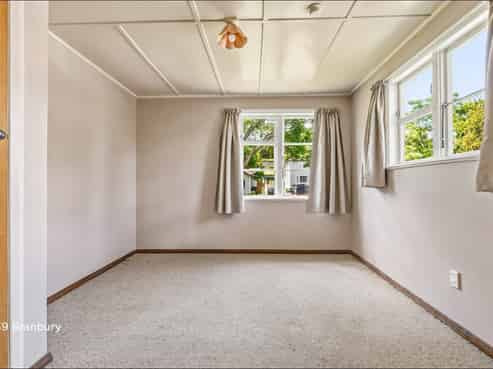 39 - 41 Banbury Crescent, Fairfield