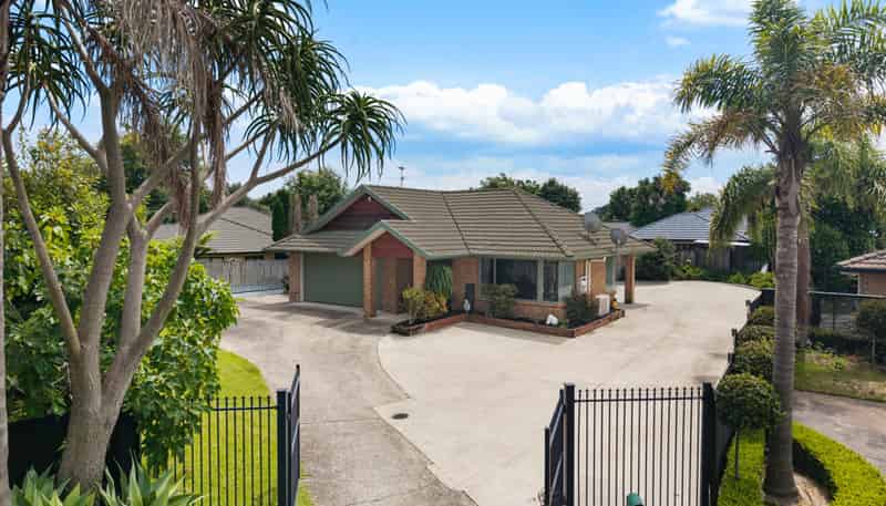 78 Lothian Brae, Wattle Downs