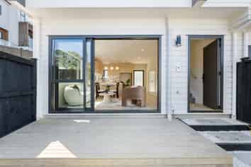 Lot 5/72 Langana Avenue, Browns Bay