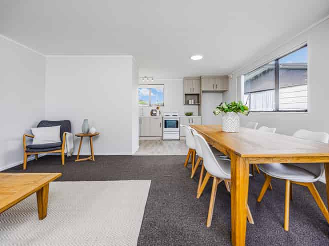 1/55 Redcrest Avenue, Papakura