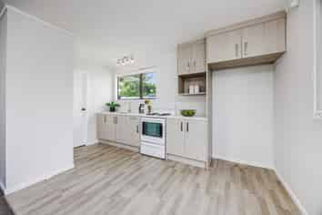 1/55 Redcrest Avenue, Papakura