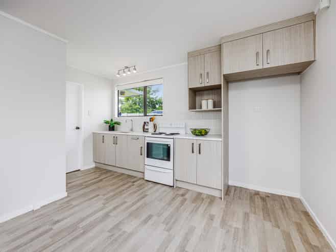 1/55 Redcrest Avenue, Papakura