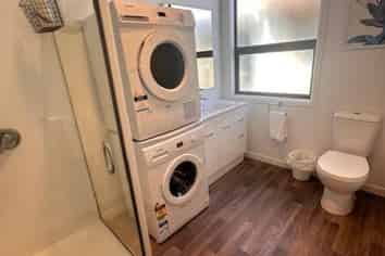 2/360 Devon Street East, Strandon