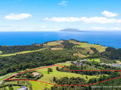 172 Cape Rodney Road, Leigh