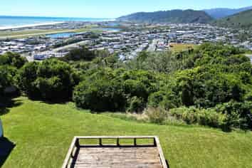  44 Arnott Heights, Greymouth