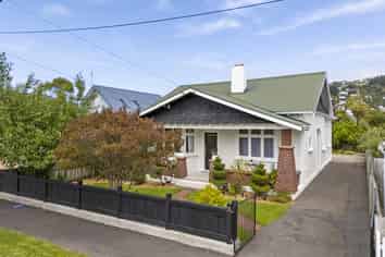 10 Pretoria Avenue, Saint Clair