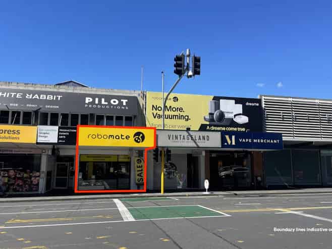 RARE RETAIL / SHOWROOM OPPOSITE WESTFIELD
