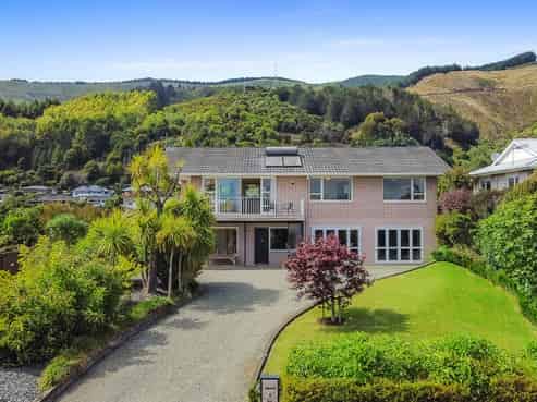 4 Warwick Street, Richmond