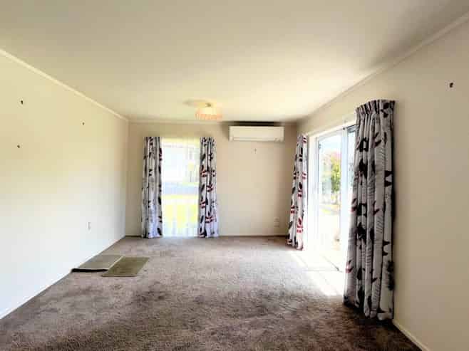 14A Lovatt Crescent, Kensington