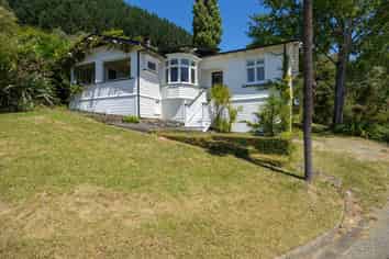 2 Allan Street, Nelson South