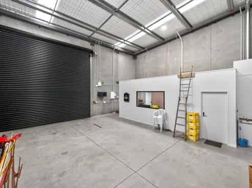 New industrial unit with five-year lease term