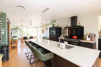 30 Orchard East Road, Ngatea