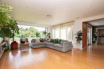 30 Orchard East Road, Ngatea