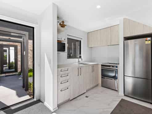 20/10 Fathom Place, Te Atatu Peninsula