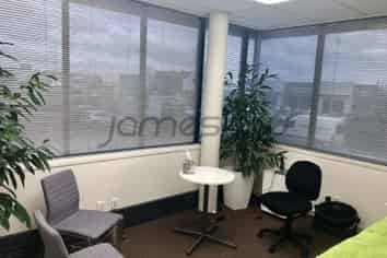 139sqm Office : For Lease