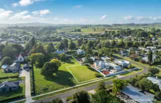 15 Rochfort Street, Otane