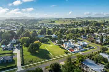 15 Rochfort Street, Otane