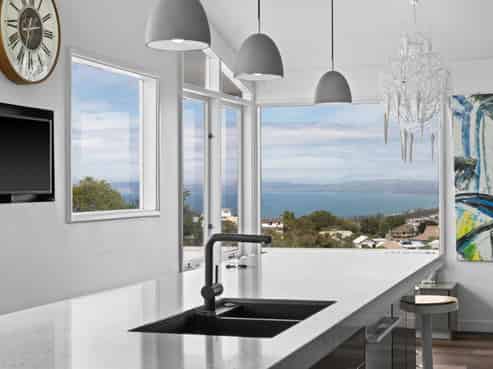 2A Cobden Road, Bluff Hill