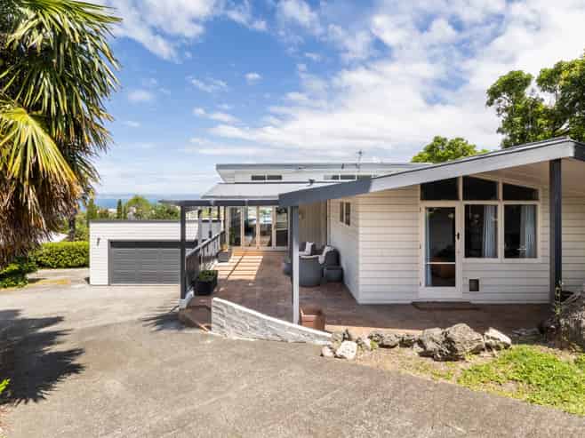 2A Cobden Road, Bluff Hill