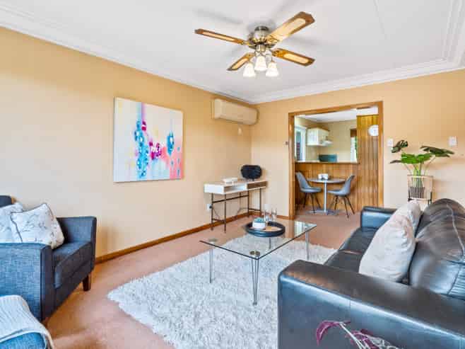 82 Hillary Street, Liberton