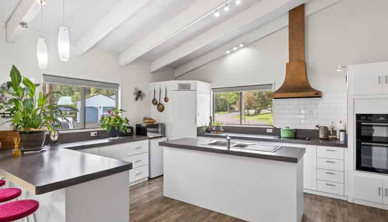 2 Magnolia Street, Outer Kaiti