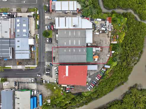 New Lynn- Standalone industrial opportunity