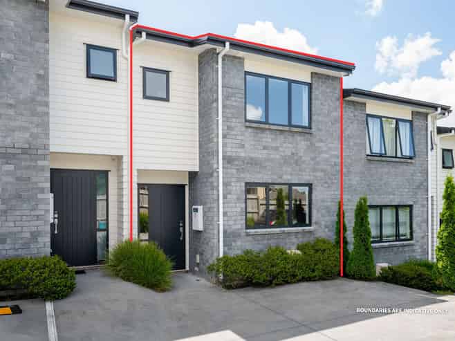 12/10 Charlemont Street, Whitiora