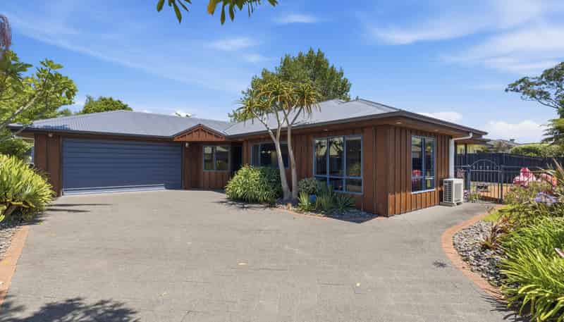 19 Ranfurly Terrace, Pyes Pa