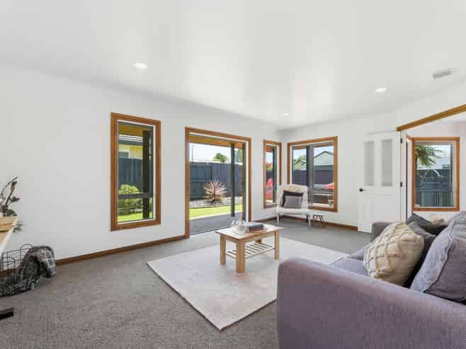 19 Ranfurly Terrace, Pyes Pa