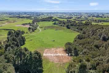 2784 Carrington Road, Okato