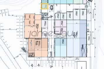 DIAMOND SPACE FOR LEASE