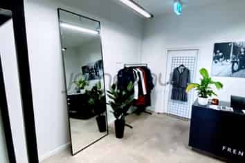 DIAMOND SPACE FOR LEASE