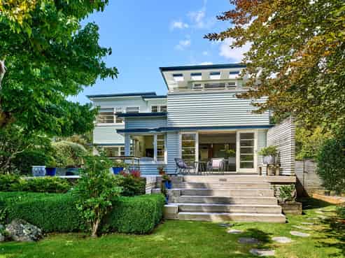 33 Cheviot Road, Lowry Bay, Eastbourne