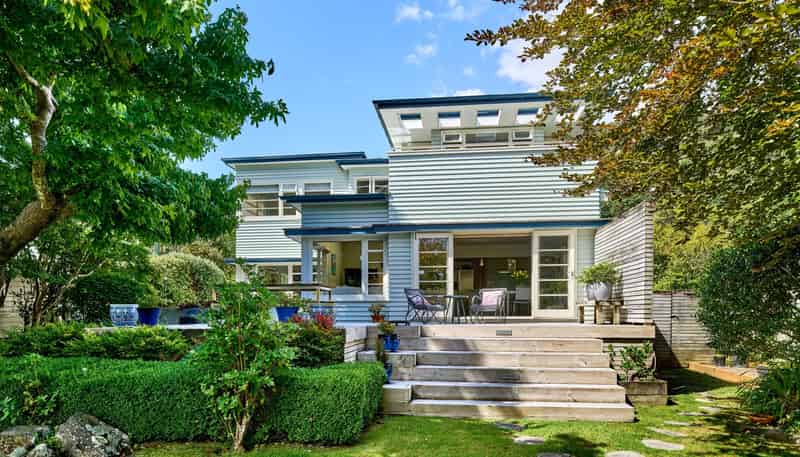 33 Cheviot Road, Lowry Bay