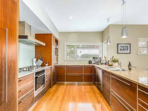 33 Cheviot Road, Lowry Bay, Eastbourne