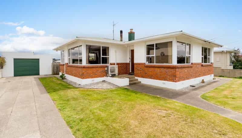 62 Eden Street, Mosgiel