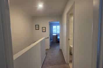 2/1 Matuhi Rise, Henderson