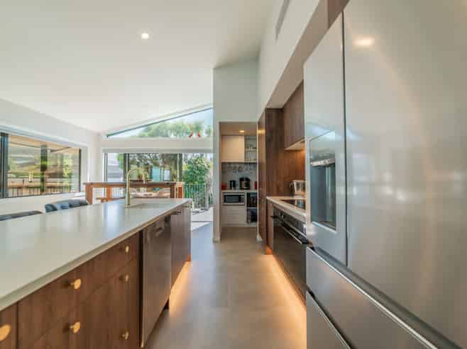 18 Poplar Drive, KELVIN HEIGHTS