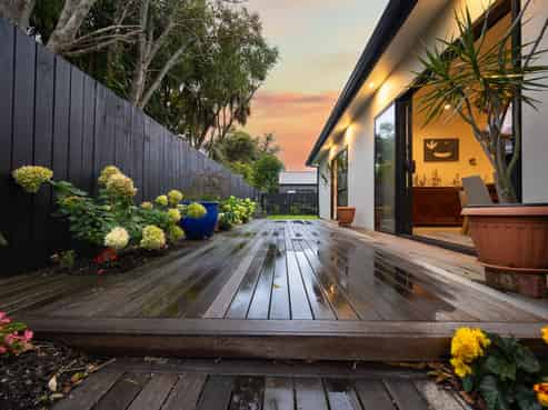 9 Samuel Place, Terrace End